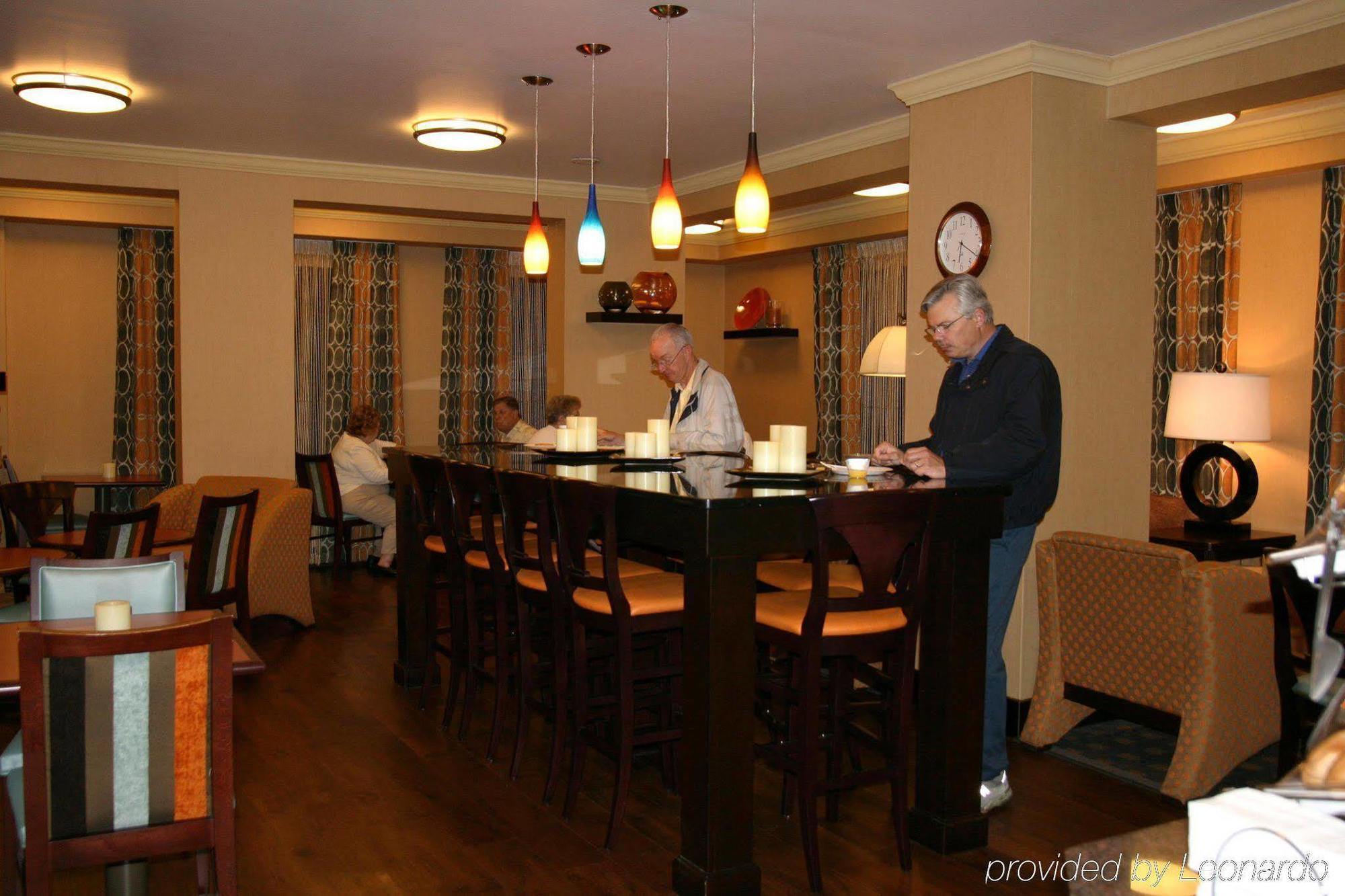 Hampton Inn Dalton Restoran fotoğraf